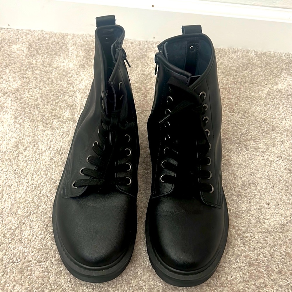 Steve Madden Cole Combat Boots - Picture 2 of 5